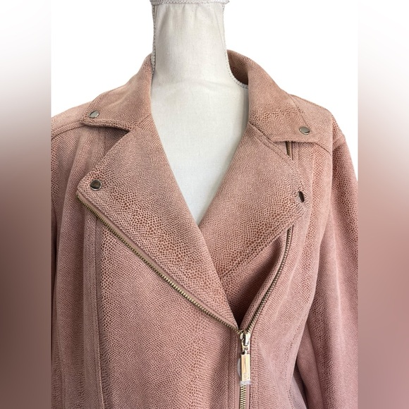 Chico’s Elongated Moto Scuba Suede Jacket Blush Pink Size 3 (XL 16/18) - Picture 4 of 13